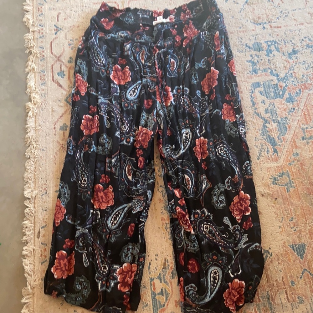 Floral flowy pants